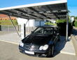 15er Solar-Carport mit Auto © GridParity AG