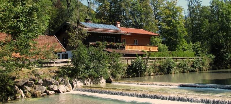 Solarthermieanlage mitten im Grünen