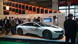 Intersolar 2016 - Solarwatt mit einem BMW-I8