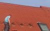 <p><span style="font-size: 13px;"><strong>Detail: </strong>Biberschwanzunterkonstruktion - Anbringen der Dachhaken<br><strong>Planung und Bau:</strong> Sonnenplaner e.K.</span></p>